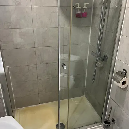 Antonio Pedro * Lissabon