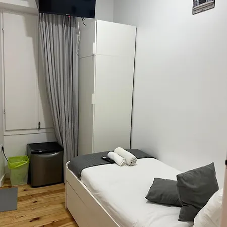 Quarto em Acomodações Particulares Antonio Pedro Lisboa