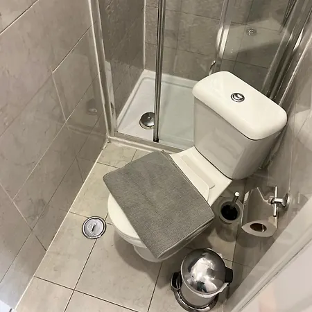 Antonio Pedro * Lissabon