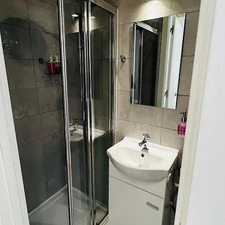 Antonio Pedro Homestay Lisbon