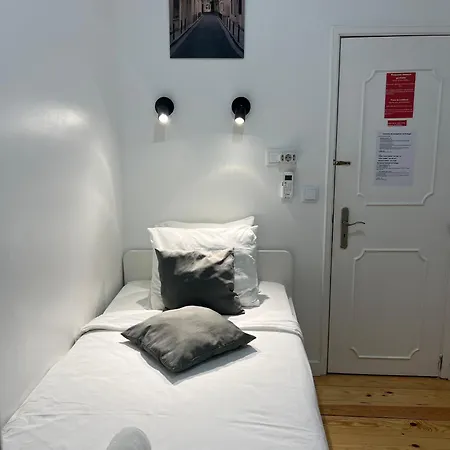 Antonio Pedro * Lisbon